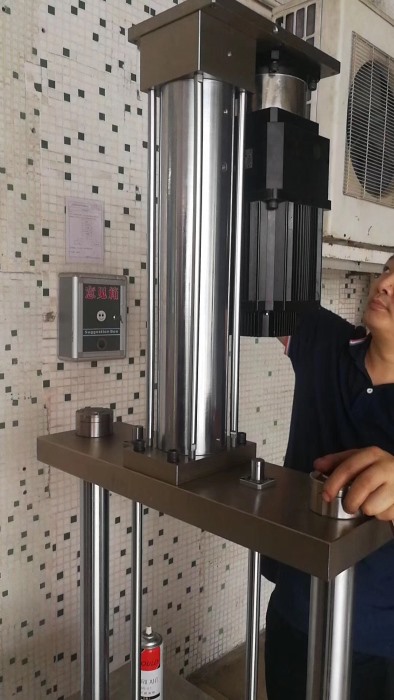 電子行業桌面型壓力機